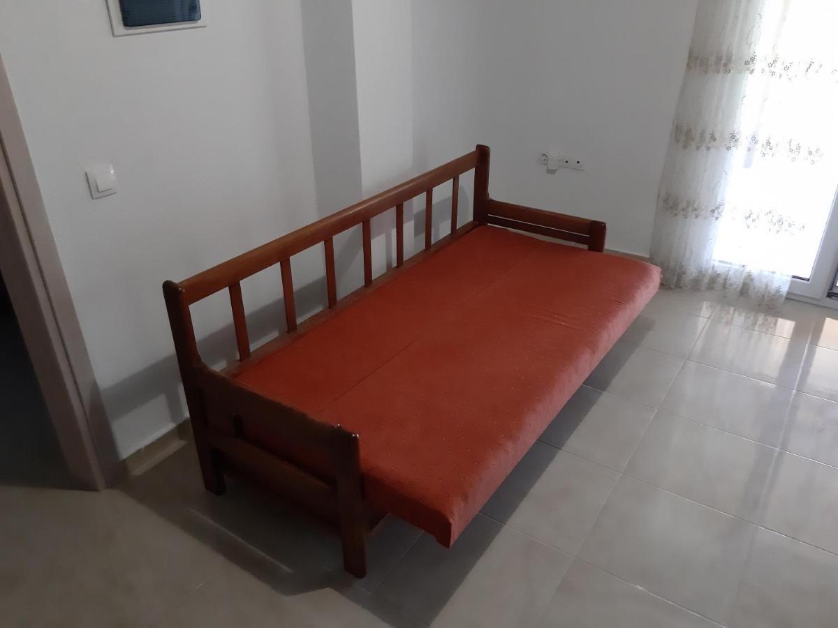 Maria Lemoni Swimming Pool Apartment