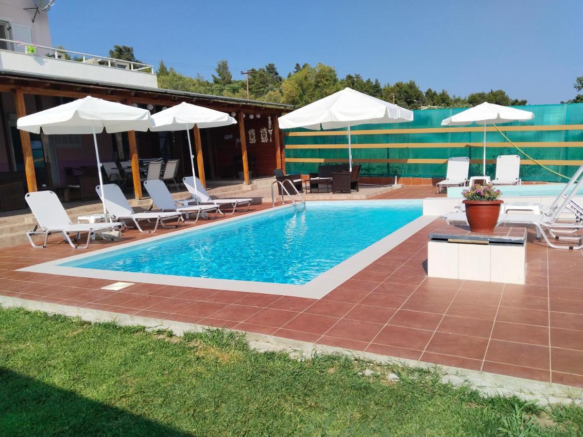 Maria Lemoni Swimming Pool Apartment *